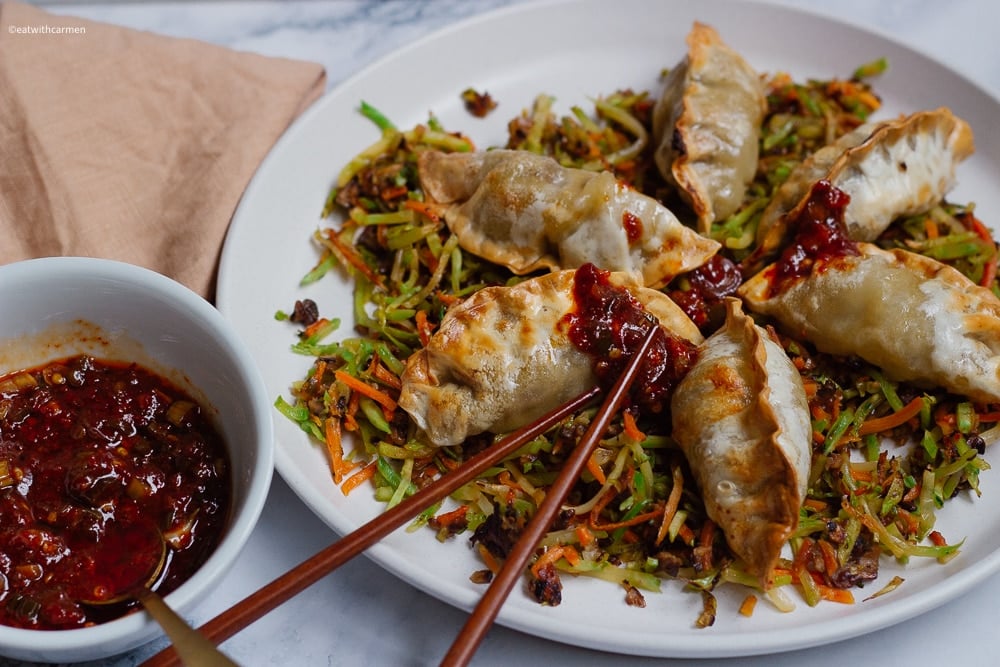 garlic chili oil sauce air fryer dumplings