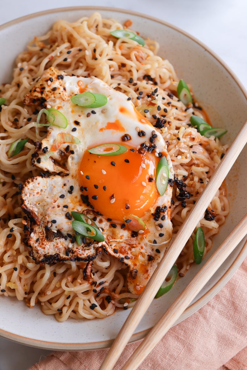 easy miso noodles