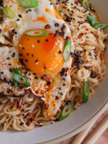 the best spicy miso noodles