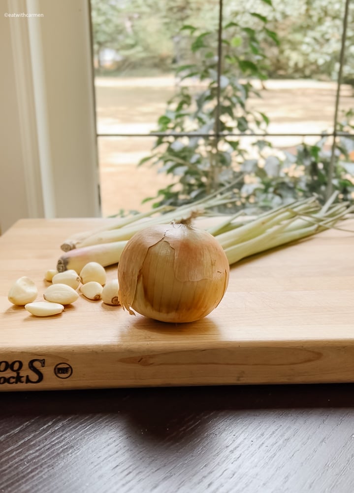 onion, lemongrass, garlic