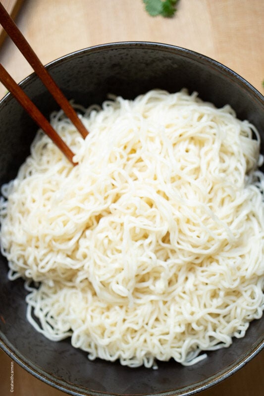 noodles with a little sesame oil