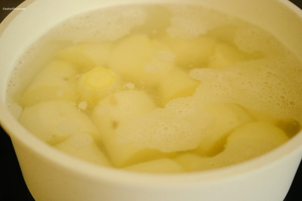 boiling the sweet potatoes