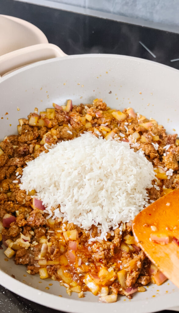 Easy One Pot Spanish Chicken and Rice with Chorizo
