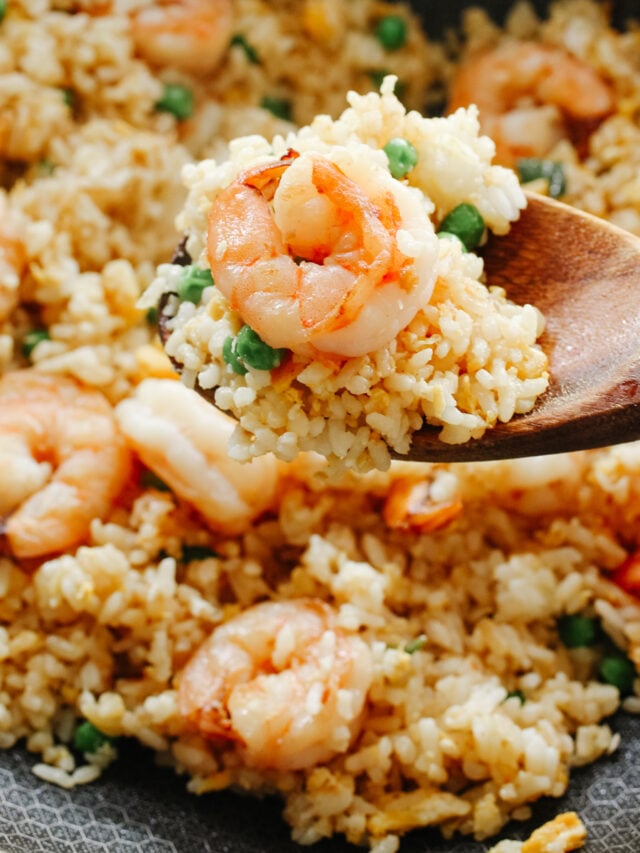 Spicy Shrimp Fried Rice - 20 minute recipe - Eat With Carmen