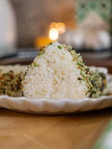 Spicy salmon onigiri