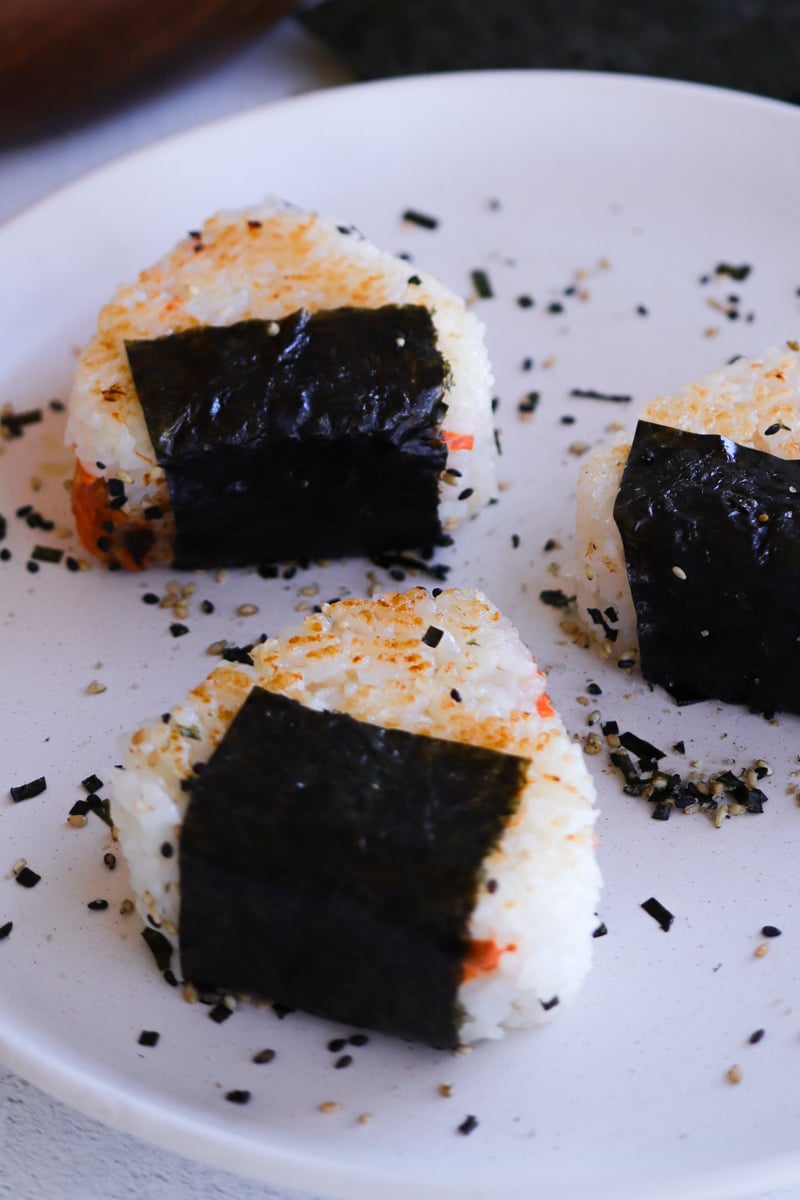 japanese salmon onigiri