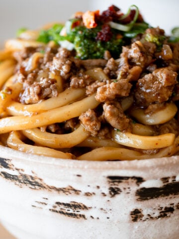 beef and broccoli with noodles