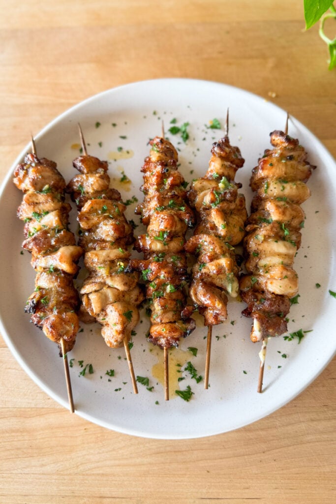 air fried garlic parmesan chicken skewers