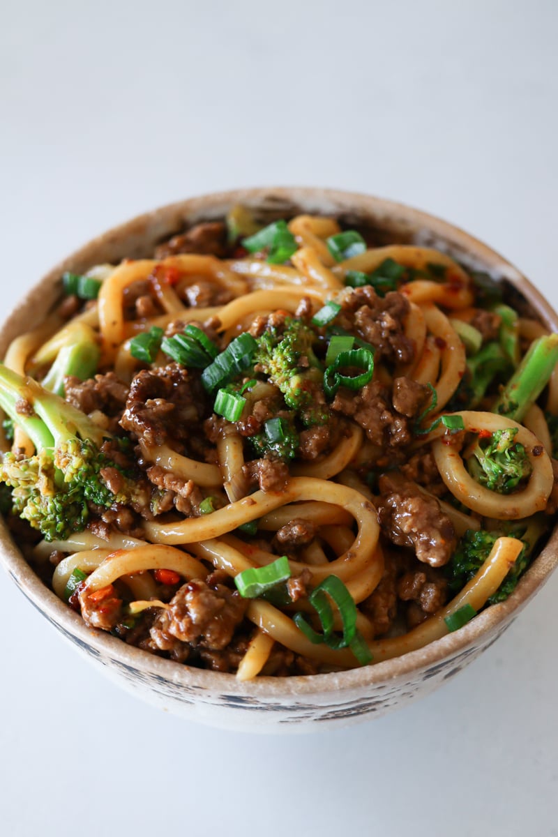 beef and broccoli noodles