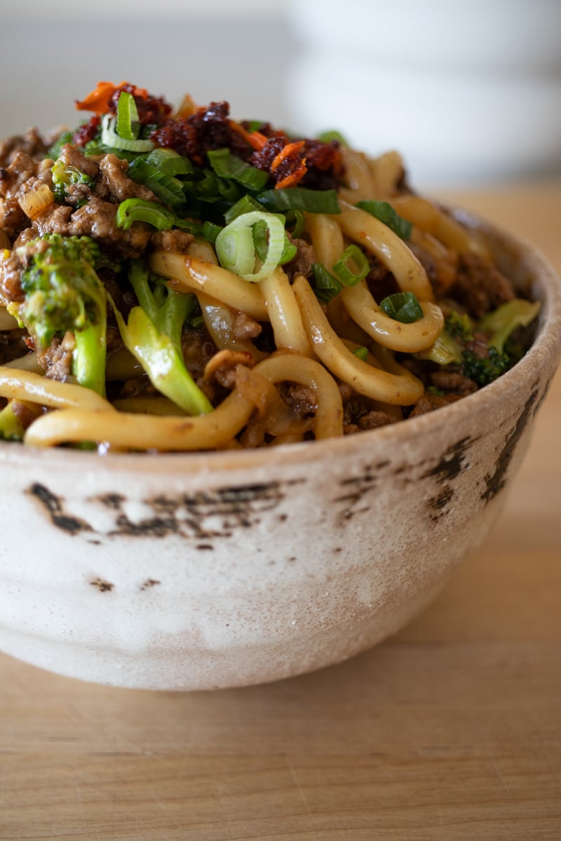 beef broccoli and noodles