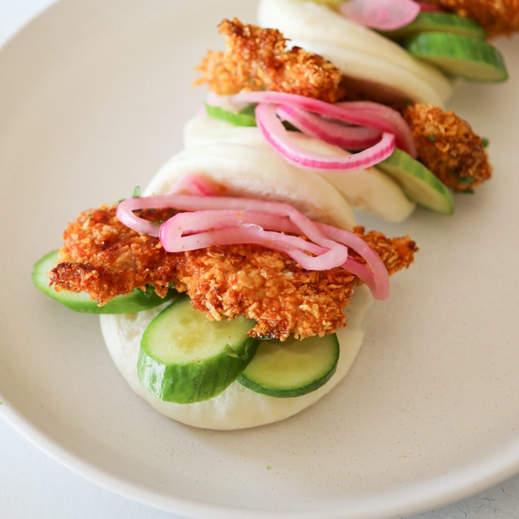 crispy chicken bao buns