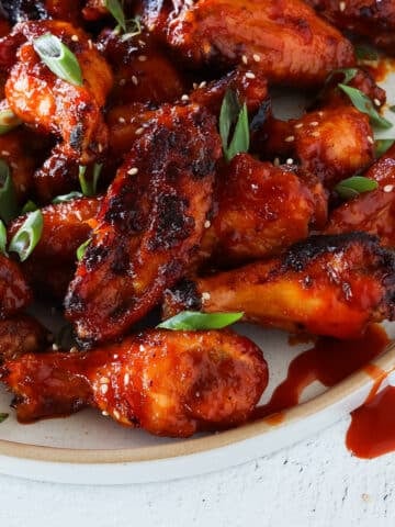 honey sriracha wings