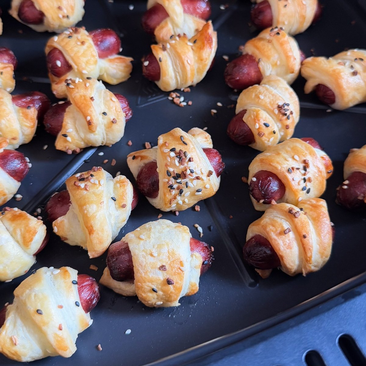 frozen pigs in a blanket air fryer