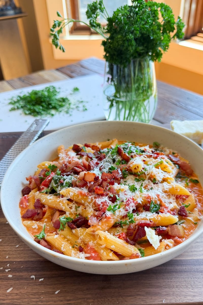 cherry tomato spinach pasta