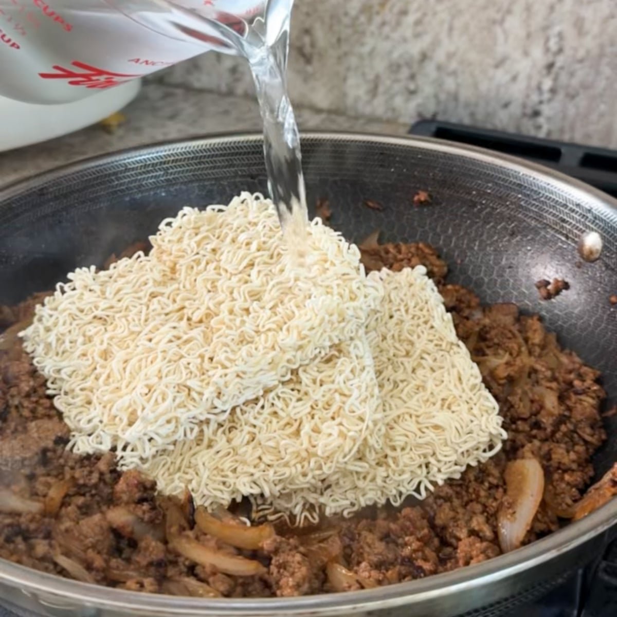 ramen and ground beef 