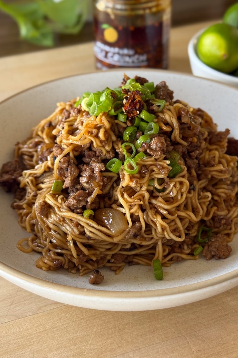 ramen noodle with ground beef