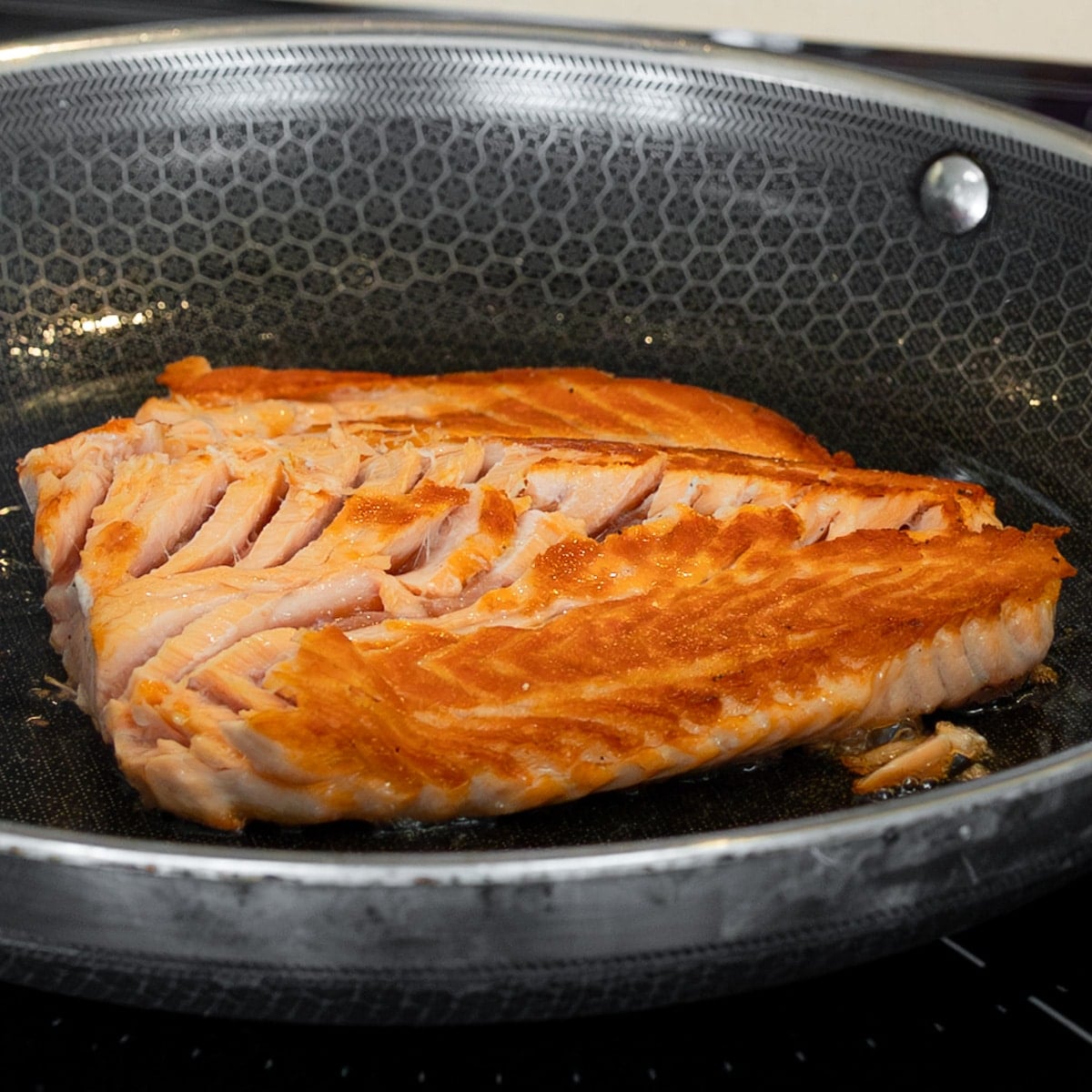 Fried salmon and rice