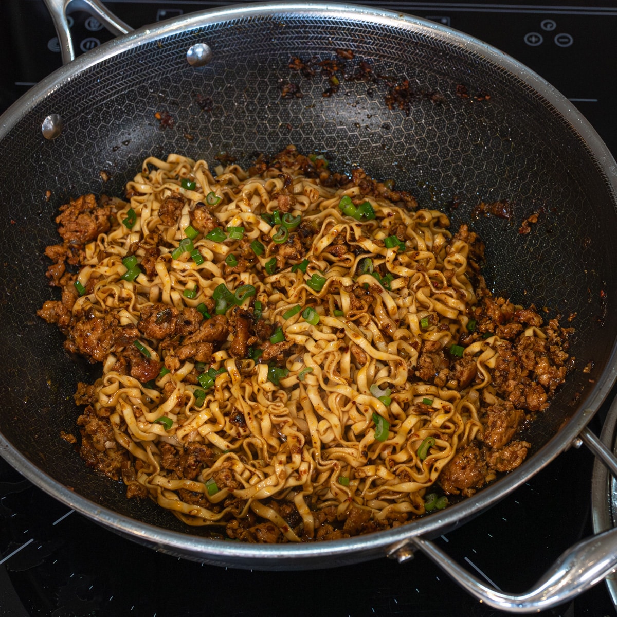 Spicy chicken noodles