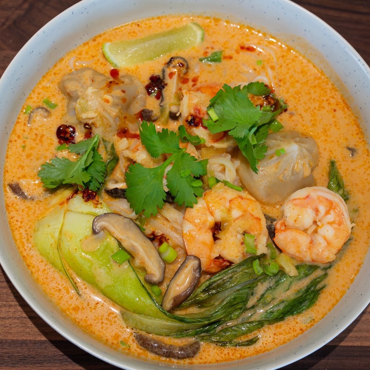thai red curry noodle soup