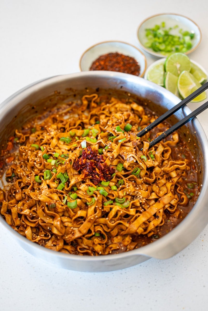 Chili oil peanut noodles