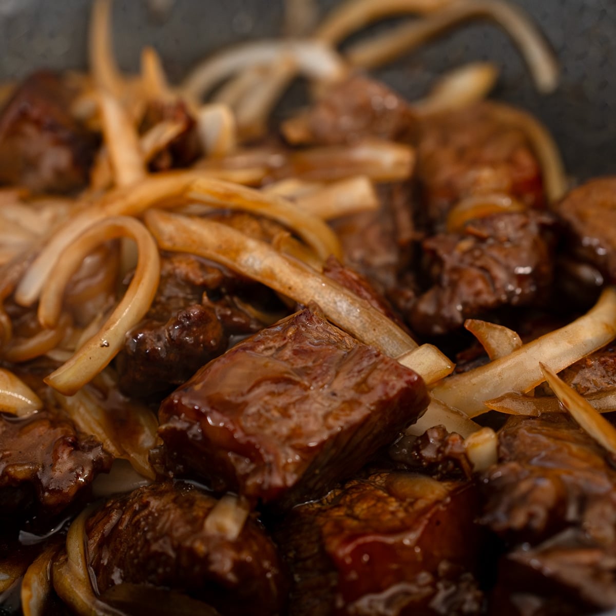 Authentic bo luc lac recipe