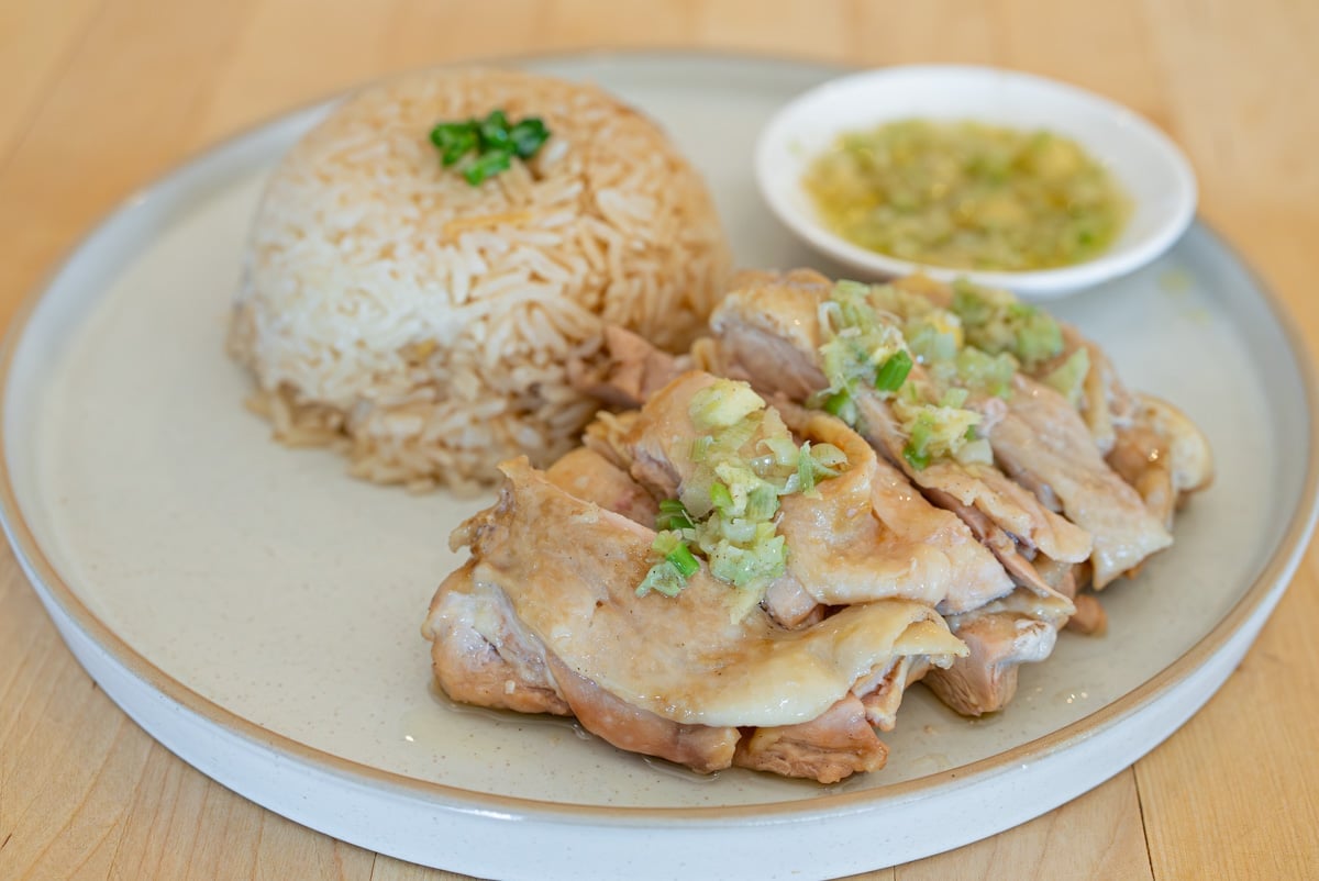 Cook hainanese chicken rice