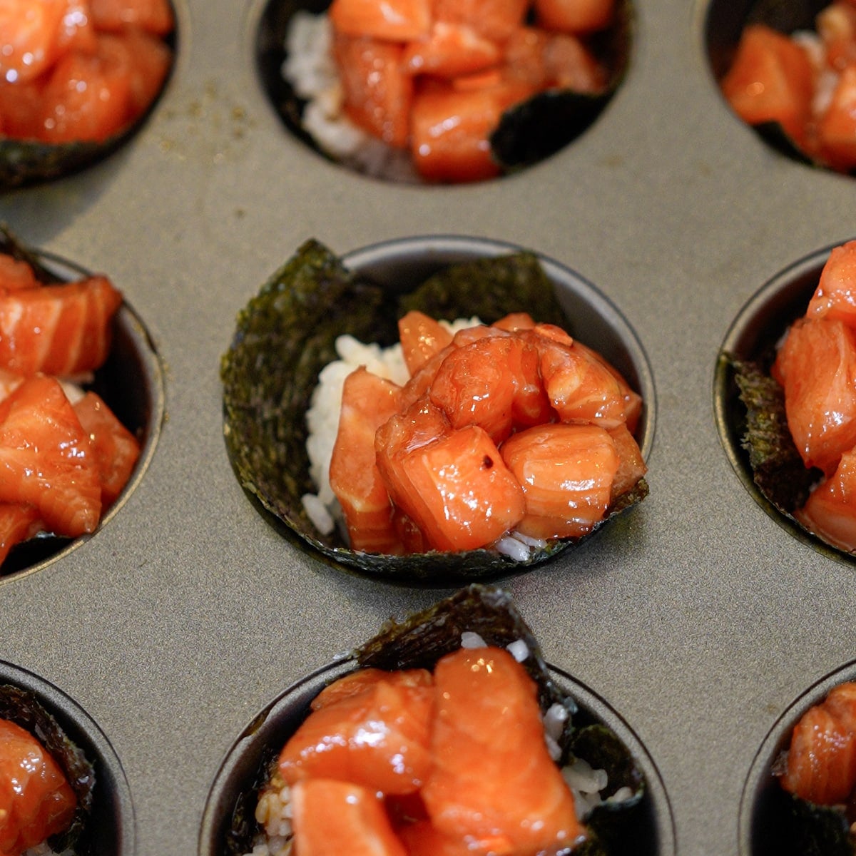 baked sushi cups