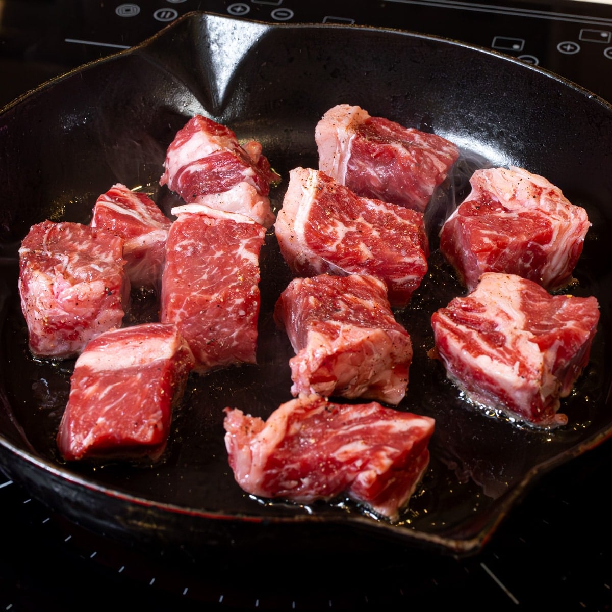 buttery garlic steak bites