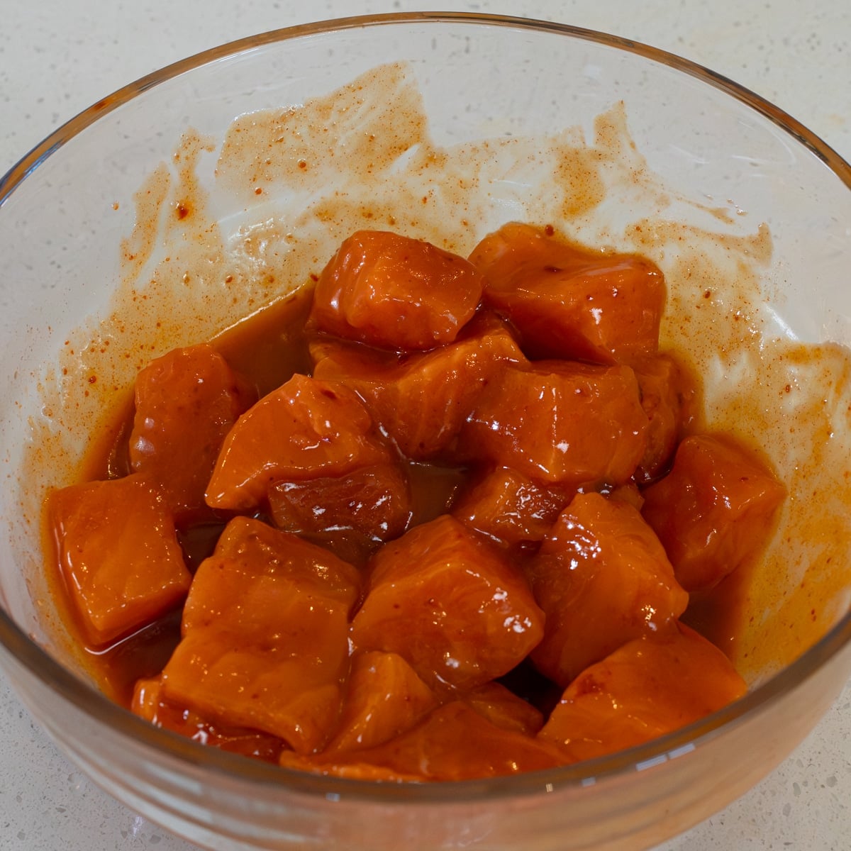 gochujang salmon bites