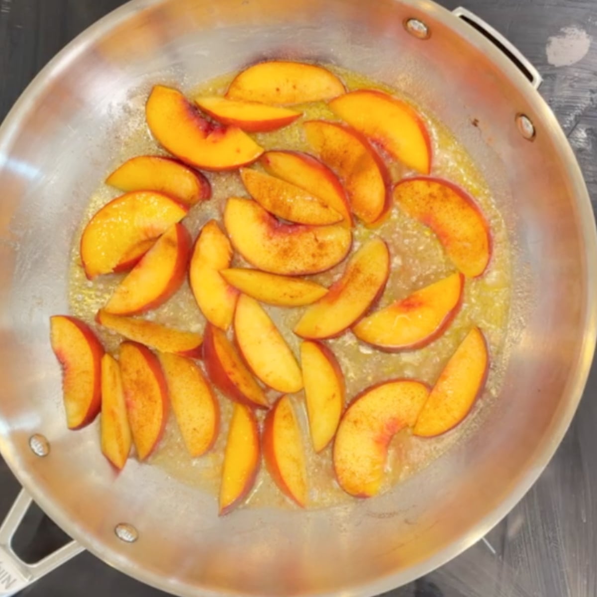 caramelized peaches